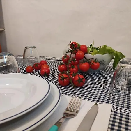 Rustico Con Giardino E Parcheggio Gratuito Imperia