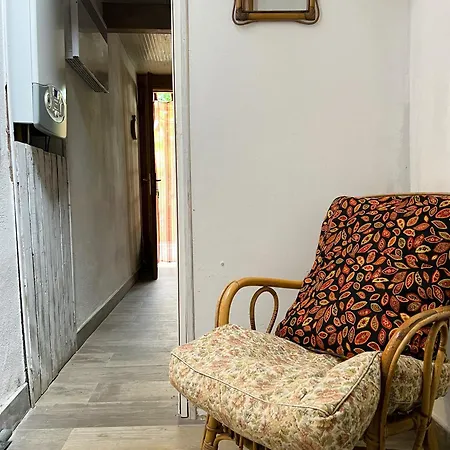 Rustico Con Giardino E Parcheggio Gratuito