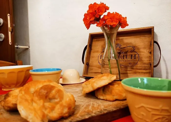 Rustico Con Giardino E Parcheggio Gratuito Lägenhet *