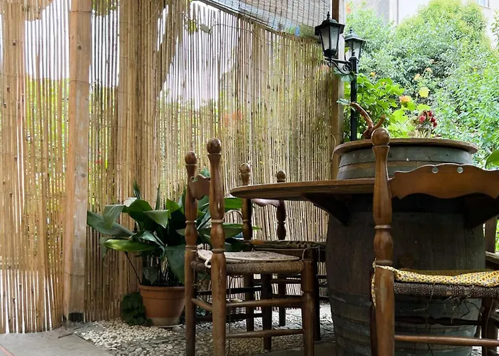 Lägenhet Rustico Con Giardino E Parcheggio Gratuito Imperia